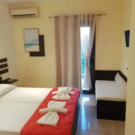 Apartament Konstantinos *