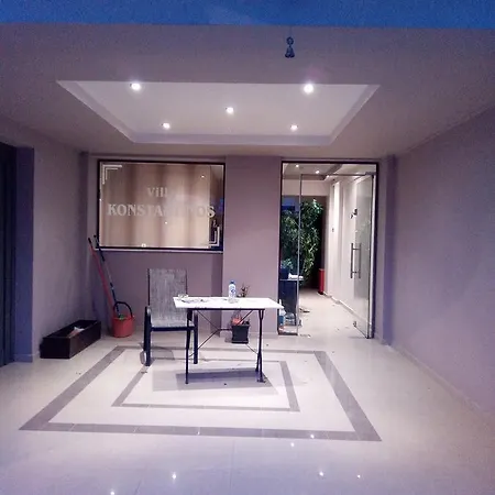 Konstantinos * Olympiakí Aktí