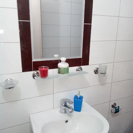 Apartament Konstantinos *