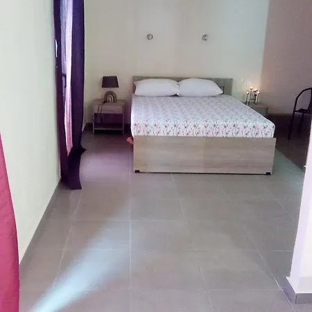 Apartament Konstantinos Olympiakí Aktí