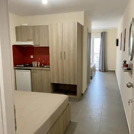 Konstantinos Apartamento *