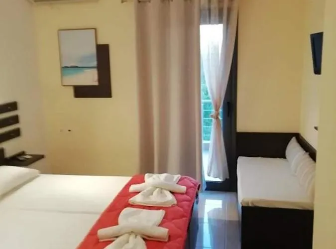 公寓 Konstantinos *