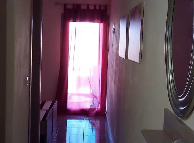 公寓 Konstantinos Olympiakí Aktí